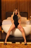 Transexuala dominatoare activa si Dominare web - imagine 1