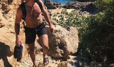 Pasiv,servicii totale