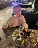 Bună sunt nouă aici - imagine 1