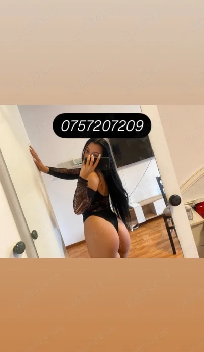 Misstres Maya with Assistant Girl BV - imagine 776665