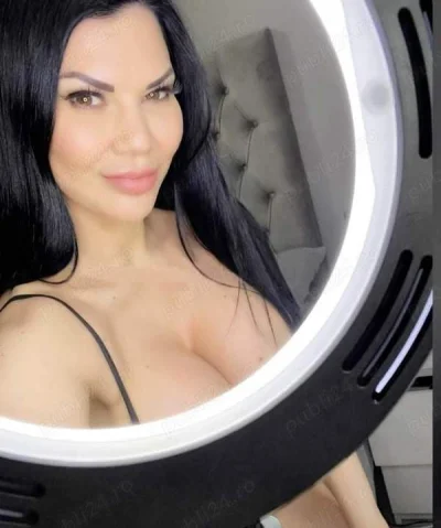 Doar SHOW la WEB se ofera