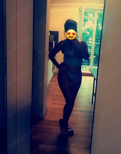 Nu fac deplasări. pozele îmi apartin