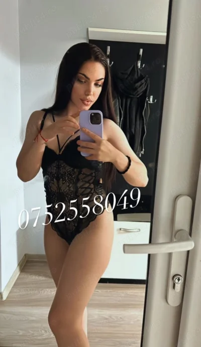 Bruneta noua in oras