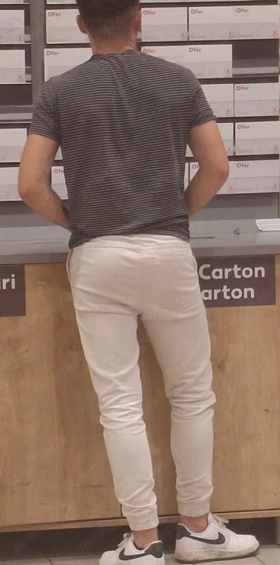 Doar DEPLASARI !!!Tanar versatil discret!!!