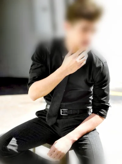 Eu sunt Noua ta Dependență