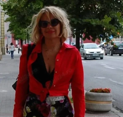 Companie plăcută _universitate