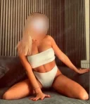 Blonda micuța 18 ani - imagine 2