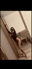 Buna ma numesc Ella, DOAR DEPLASARI - imagine 3