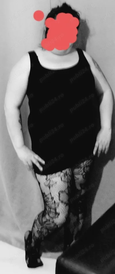 Doamna matura cu experiență