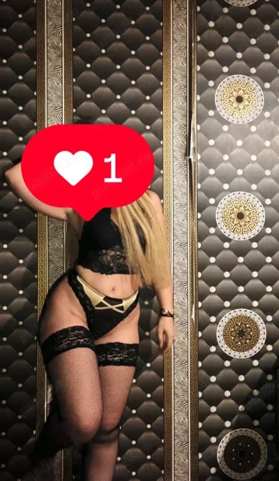 Te astept la mine sau pot venii la tine !