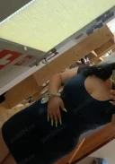 Bruneta sexy venita recent - imagine 1