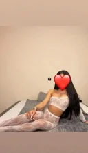 Brunetă fără grabă. Total - imagine 2