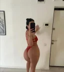 Buna sunt brunet 26 de ani va aștept la mine te pup beszélek magyarul - imagine 4