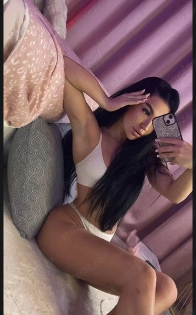 Bună numele meu este Diana !! Am 23 ani 1,60slim !!!