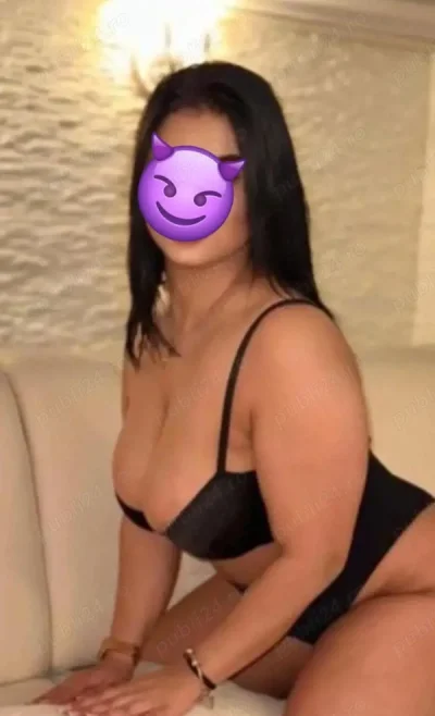 AILYN - Nouă în oras party