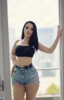 Bruneta focoasa - imagine 5