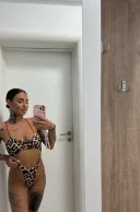 Fără grabă . Vei rămâne surprins că sunt reală. Militari residence - imagine 2