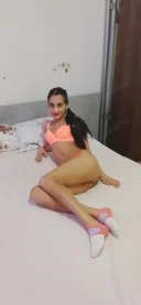 Bruneta slăbuță am 25ani - imagine 2