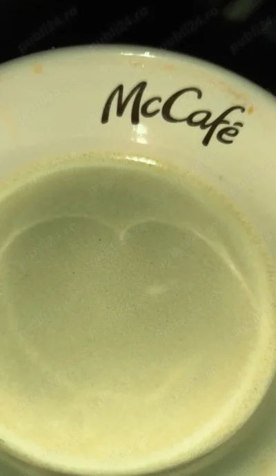 Cuplu deschis caută femeie pentru experiențe plăcute