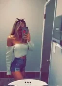 Denisa 19 ani, noua in oraș - imagine 1