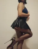 Bruneta focoasa slim miniona - imagine 3