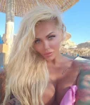 Luxury energy. Feminine power,High-class femininity-Vanilla Transex Model Lara Belmondo - imagine 7