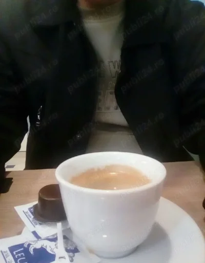 Bărbat singur, prezentabil