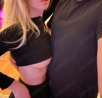 Cuplu discret si deschis