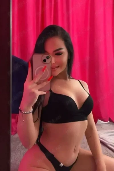 Neww!la mine sau la tine!!