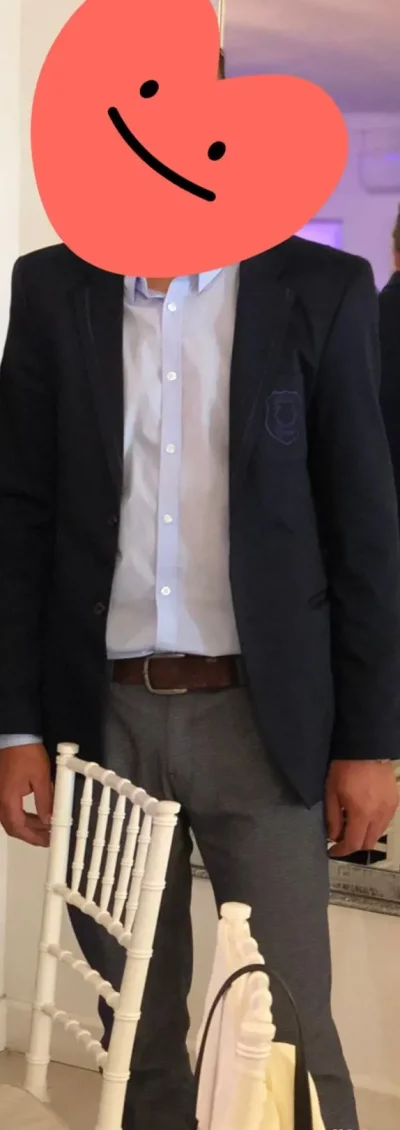 BARBAT Super Potent si Dotat 33 ANI,pentru Doamne si domnișoare..