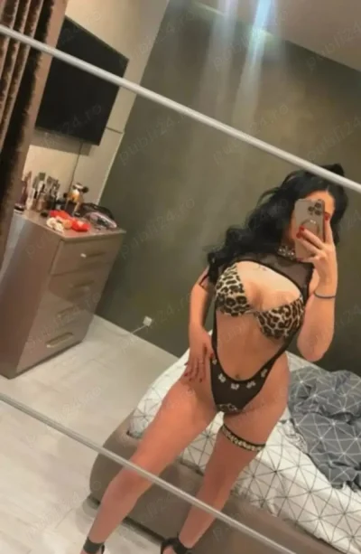 Noua! la mine sau la tine!