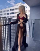 Roxy, blonda ta sexy! - imagine 1