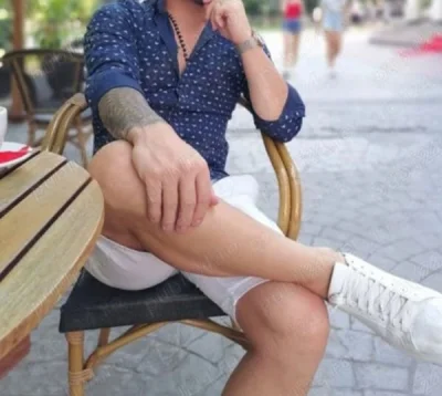 Buna sunt Alex nou in zona ta pentru putin timp