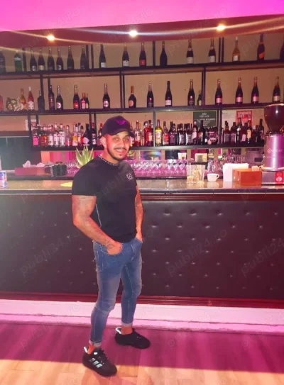 Dama de companie si escorta