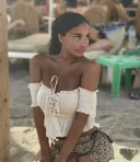 Sunt fata noua timp de o săptămână Scrie-mi pe WhatsApp dacă vrei să petrecem timp frumos cu mine. - imagine 3