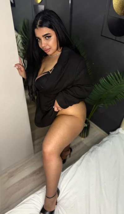 Brunetă cu forme, doar 3 zile în orașul tău.100% reală !
