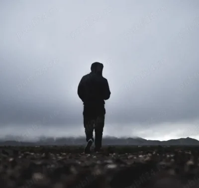 Tânăr educat pentru domnișoare ,doamne si cupluri