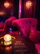 NON STOP - 25 maseuze, curat, elegant, central - VIP ZONE - imagine 1