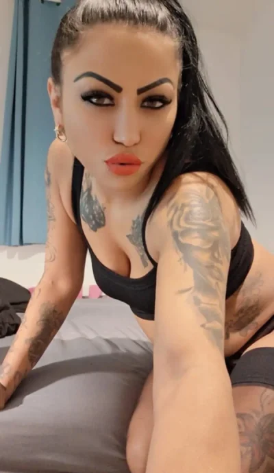 Buna sunt Bianca fac si deplasarii