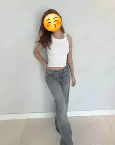 Fac doar deplasări, accept cupluri