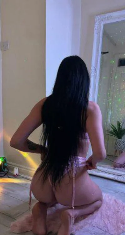 Larisa New Deplasari sect 1,2,3,4,5,6 Outcall