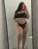 Bruneta Milf matura cu multă experiență 40 ani - imagine 3