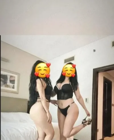 Buna Sunt Mary Si Ana Fac doar Deplasari!WEB SHOW!