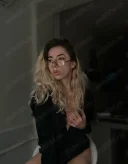 Bună sunt Karla - imagine 2