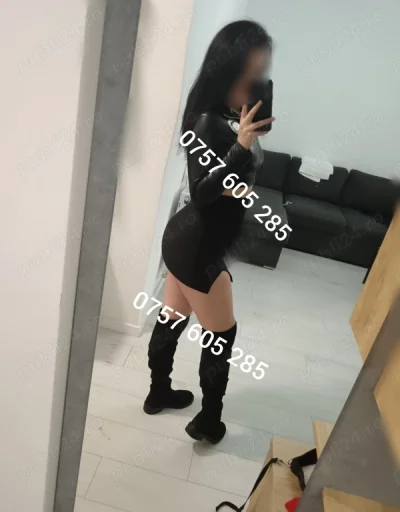 *Stăpână Dominatoare*