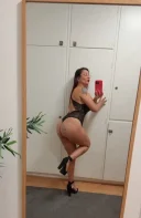 Sunt a ta ! Fantezii și masaj republicii Jerry's pizza - imagine 3