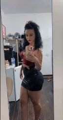 Nouă la voi în oraș - imagine 1