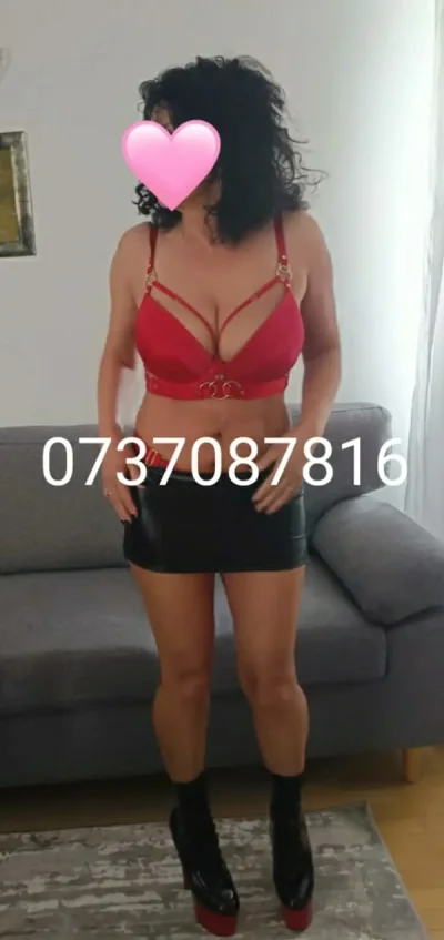 Doamna matura sector 3