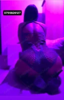 Tânăra speciala si perversa te asteapta - imagine 4