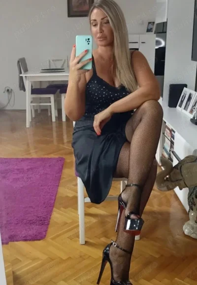 Alexandra,incall si outcall ,party also !!!